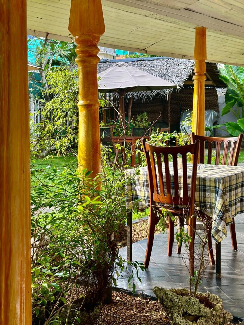 Villa Sunny Days Hikkaduwa Exterior foto